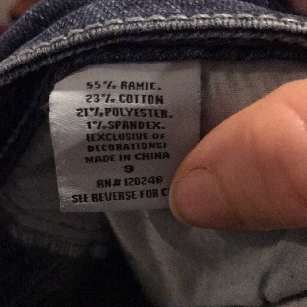 Jeans - Picture 8 of 8